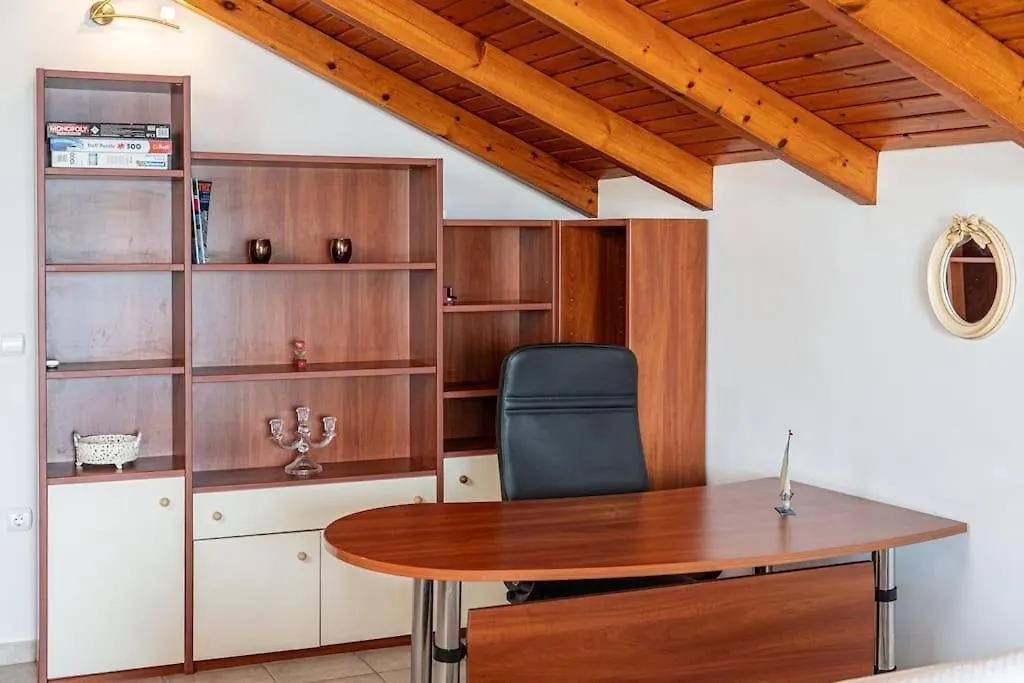 Apartment Captains House Sami  Greece